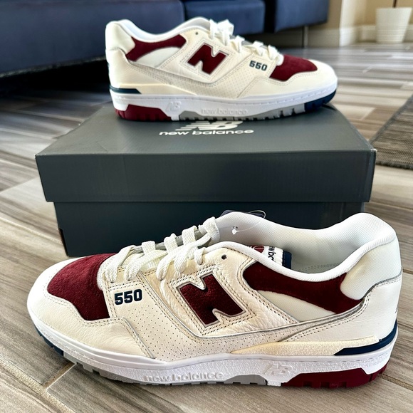 Men’s New Balance 550 Sneakers Shoes - White Red - BB550VRC - Picture 1 of 7
